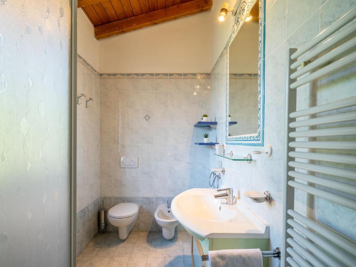 Villa Locazione Turistica Residenza Agrifoglio-3 Luino Esterno foto