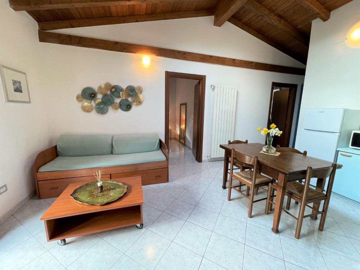 Villa Locazione Turistica Residenza Agrifoglio-3 Luino Esterno foto
