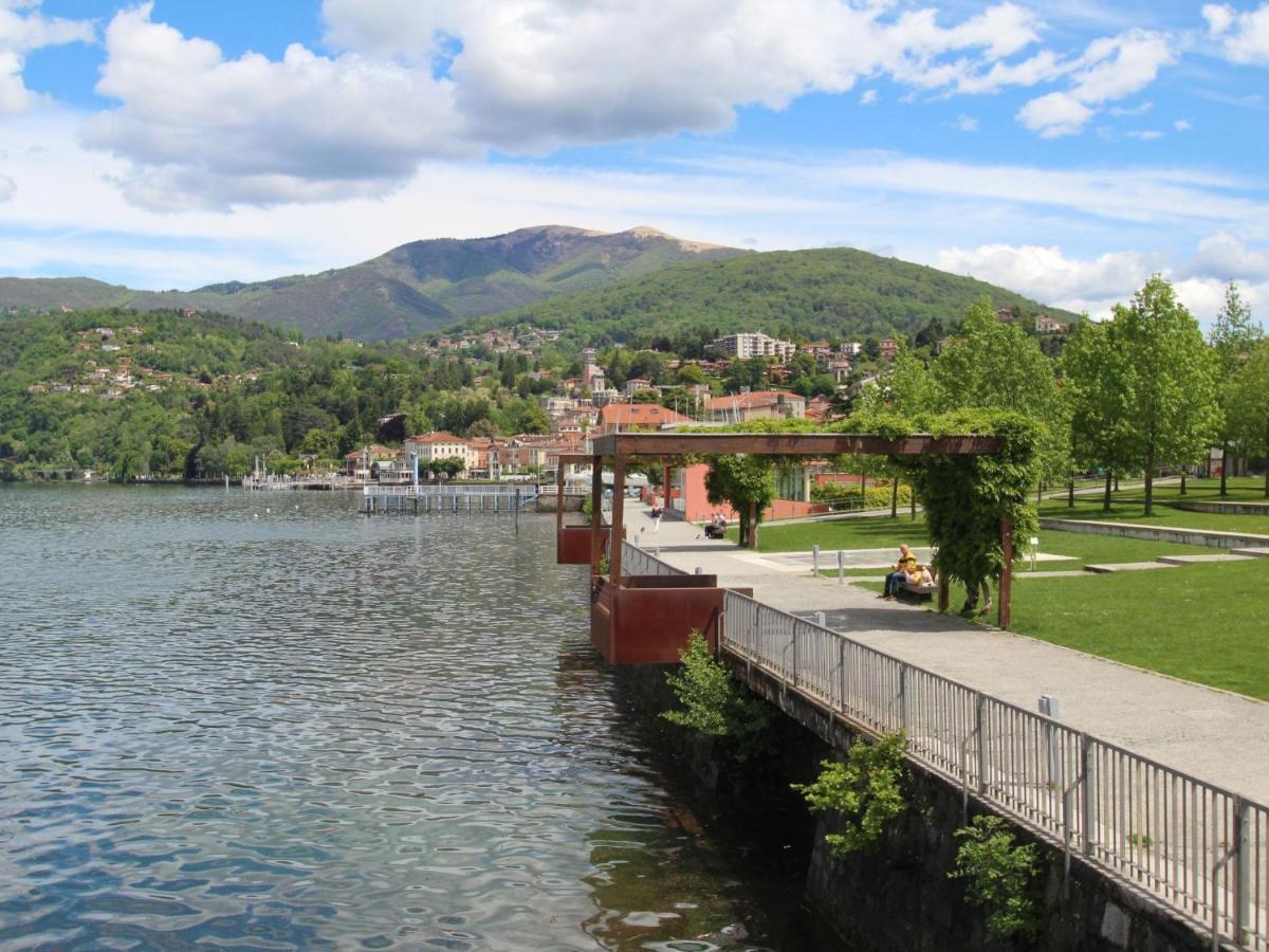 Villa Locazione Turistica Residenza Agrifoglio-3 Luino Esterno foto